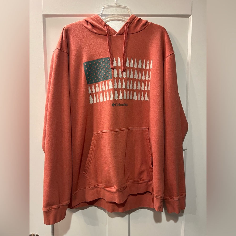 Columbia Men's Hoodie with Graphic Design XXL